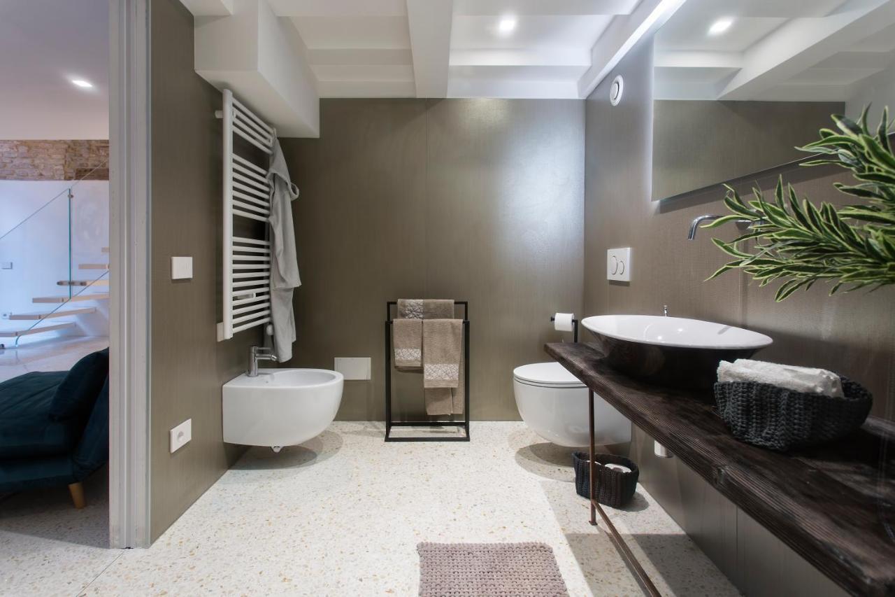 Apartmán Italiahaus - Ca' Olivo Loft With Canal View In Rialto Benátky Exteriér fotografie