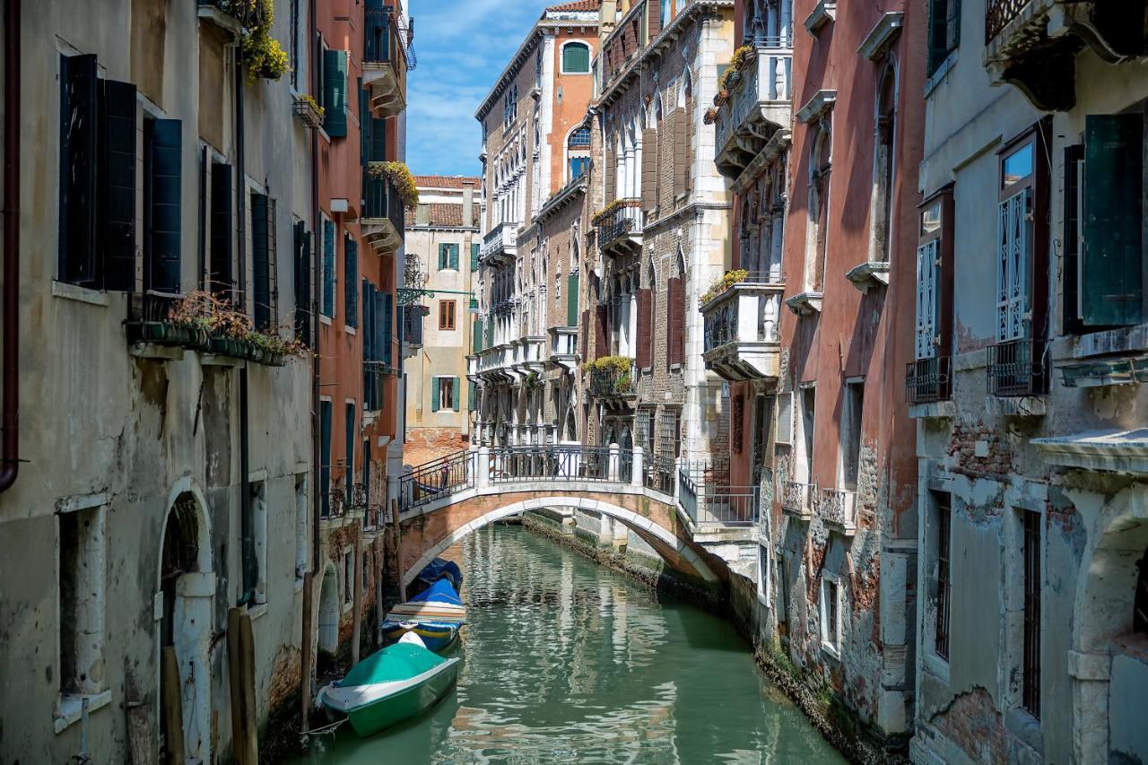 Apartmán Italiahaus - Ca' Olivo Loft With Canal View In Rialto Benátky Exteriér fotografie